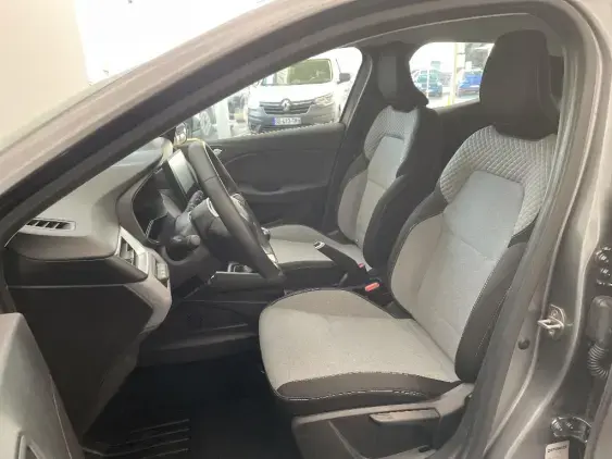 RENAULT CLIO V - voiture d'occasion - Photo 18