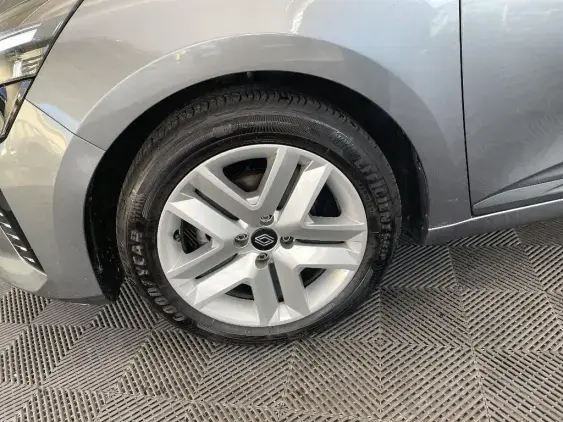 RENAULT CLIO V - voiture d'occasion - Photo 23