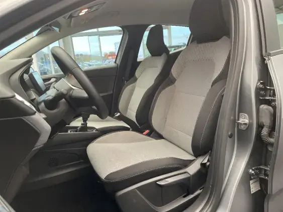 RENAULT CLIO V - voiture d'occasion - Photo 18