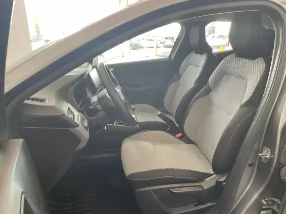 RENAULT CLIO V - voiture d'occasion - Photo 18