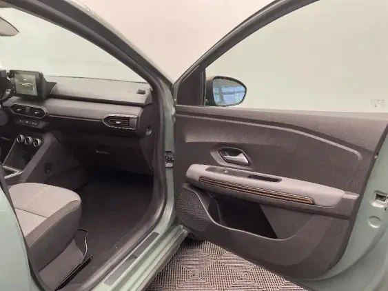 DACIA SANDERO III - voiture d'occasion - Photo 19