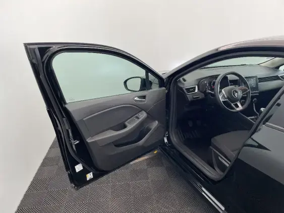 RENAULT CLIO V - voiture d'occasion - Photo 18