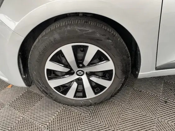 RENAULT CLIO V - voiture d'occasion - Photo 22