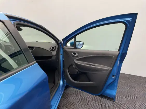 RENAULT ZOE - voiture d'occasion - Photo 20