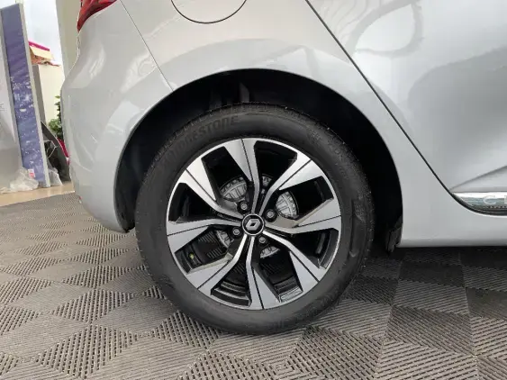 RENAULT CLIO V - voiture d'occasion - Photo 24