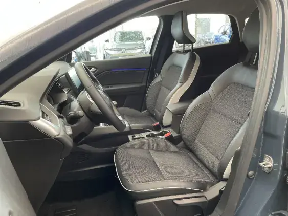 RENAULT CAPTUR II - voiture d'occasion - Photo 18