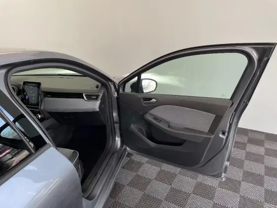 RENAULT CLIO V - voiture d'occasion - Photo 20