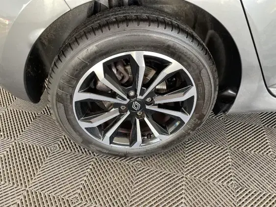 RENAULT CLIO V - voiture d'occasion - Photo 25