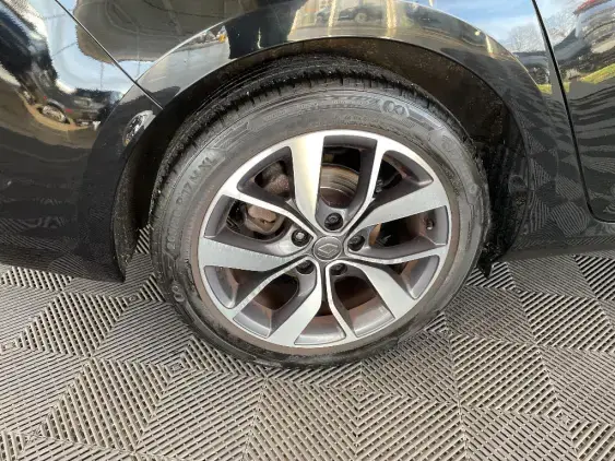 RENAULT MEGANE ESTATE IV - voiture d'occasion - Photo 24