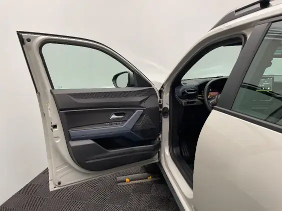 DACIA DUSTER III - voiture d'occasion - Photo 19