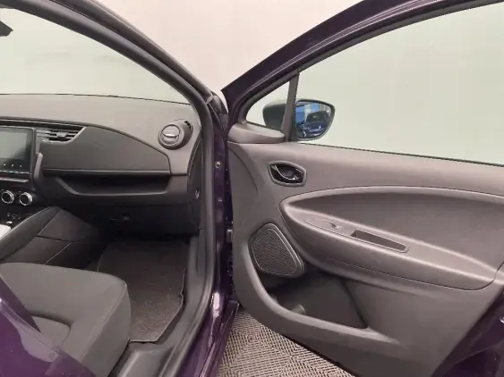 RENAULT ZOE - voiture d'occasion - Photo 18