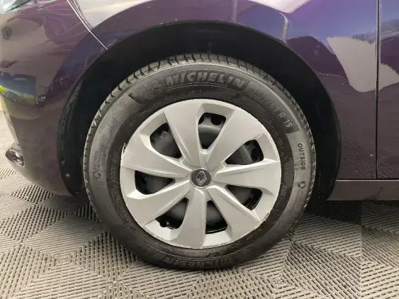 RENAULT ZOE - voiture d'occasion - Photo 21