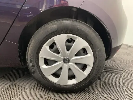 RENAULT ZOE - voiture d'occasion - Photo 22