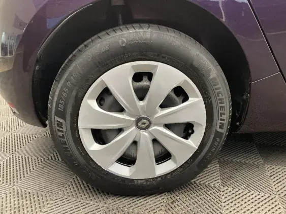 RENAULT ZOE - voiture d'occasion - Photo 23