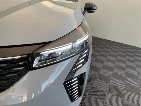 RENAULT CLIO V - voiture d'occasion - Photo 22