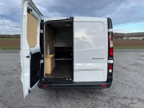 RENAULT TRAFIC FG III - voiture d'occasion - Photo 15