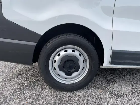 RENAULT TRAFIC FG III - voiture d'occasion - Photo 24