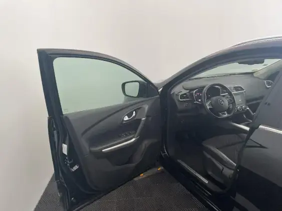 RENAULT KADJAR - voiture d'occasion - Photo 18