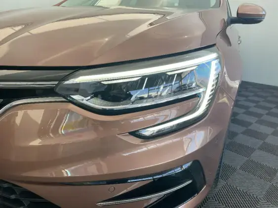 RENAULT MEGANE IV - voiture d'occasion - Photo 22