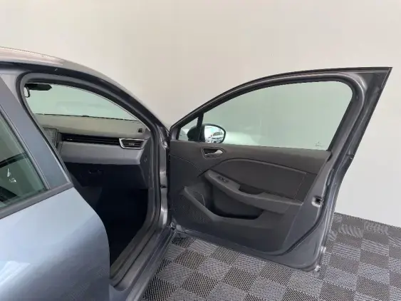 RENAULT CLIO V - voiture d'occasion - Photo 20