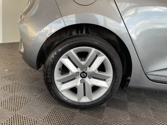 RENAULT CLIO V - voiture d'occasion - Photo 25