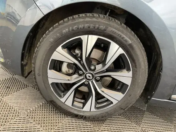 RENAULT CLIO V - voiture d'occasion - Photo 23