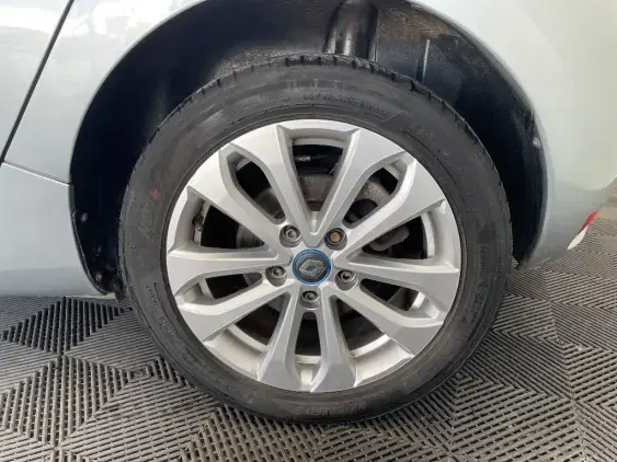 RENAULT ZOE - voiture d'occasion - Photo 21