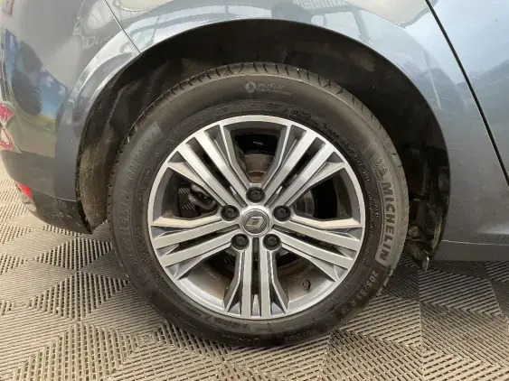 RENAULT MEGANE IV - voiture d'occasion - Photo 25