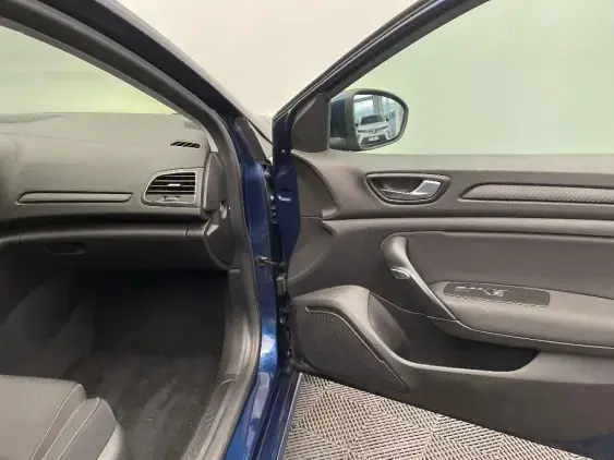 RENAULT MEGANE IV - voiture d'occasion - Photo 20