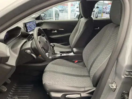 PEUGEOT 208 II - voiture d'occasion - Photo 18