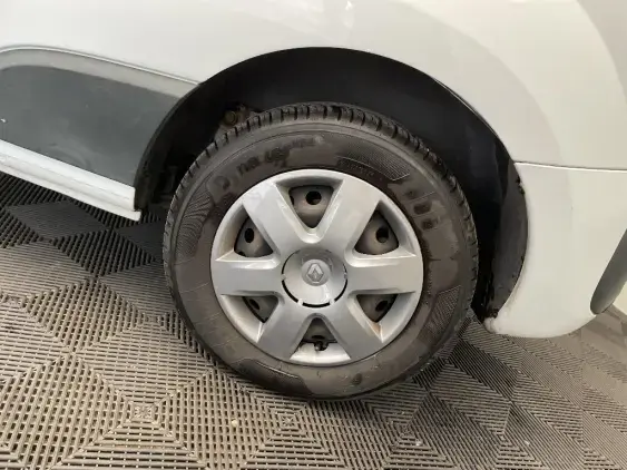 RENAULT KANGOO II - voiture d'occasion - Photo 24