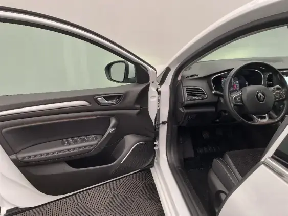 RENAULT MEGANE IV - voiture d'occasion - Photo 19