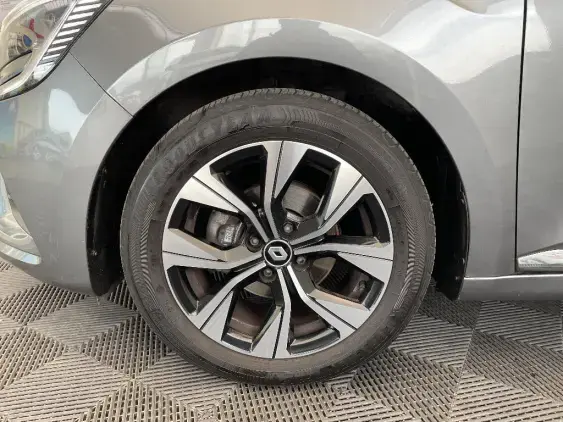 RENAULT CLIO V - voiture d'occasion - Photo 23