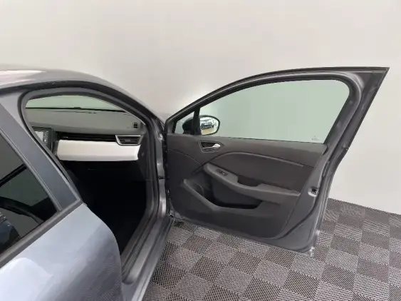 RENAULT CLIO V - voiture d'occasion - Photo 20