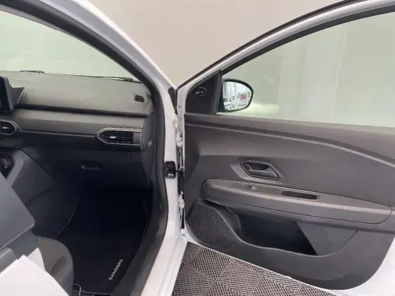 DACIA SANDERO III - voiture d'occasion - Photo 20