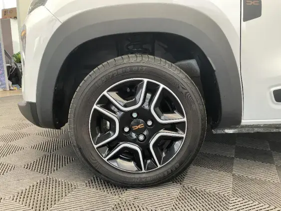 DACIA SPRING - voiture d'occasion - Photo 23