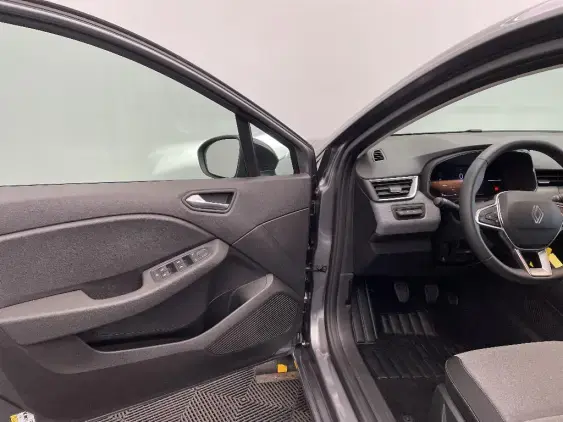 RENAULT CLIO V - voiture d'occasion - Photo 19