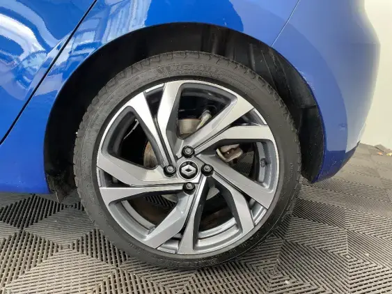 RENAULT CLIO V - voiture d'occasion - Photo 23