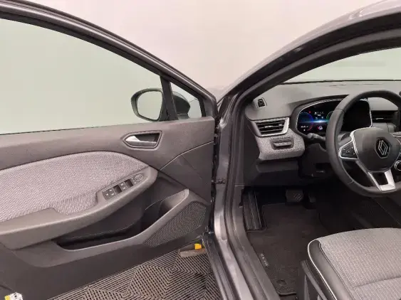 RENAULT CLIO V - voiture d'occasion - Photo 19