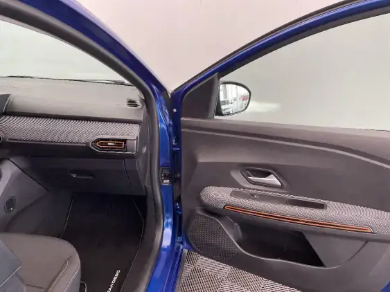 DACIA SANDERO III - voiture d'occasion - Photo 20