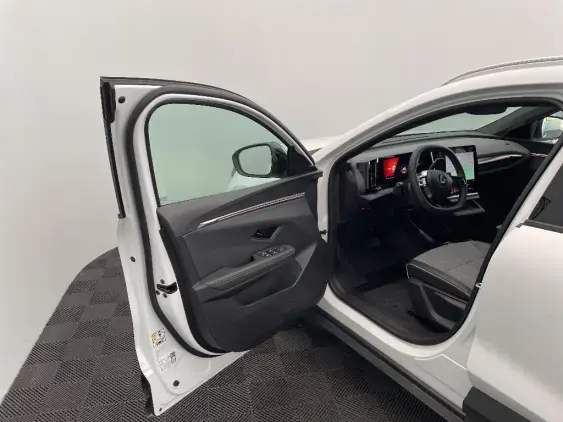 RENAULT SCENIC V ELECTRIQUE - voiture d'occasion - Photo 19