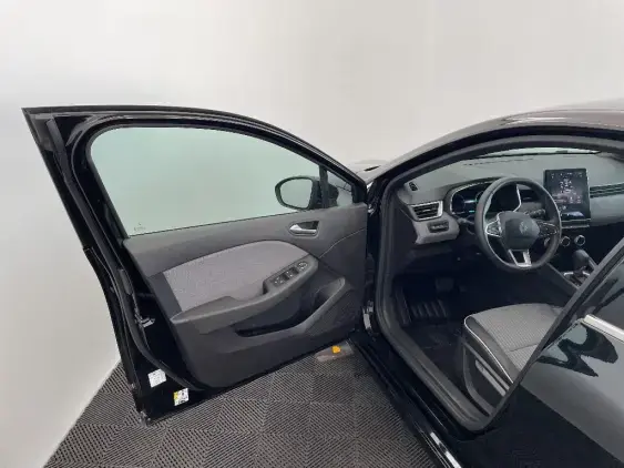 RENAULT CLIO V - voiture d'occasion - Photo 19