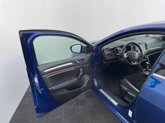 RENAULT MEGANE IV - voiture d'occasion - Photo 19