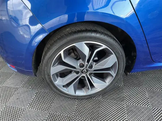 RENAULT MEGANE IV - voiture d'occasion - Photo 25