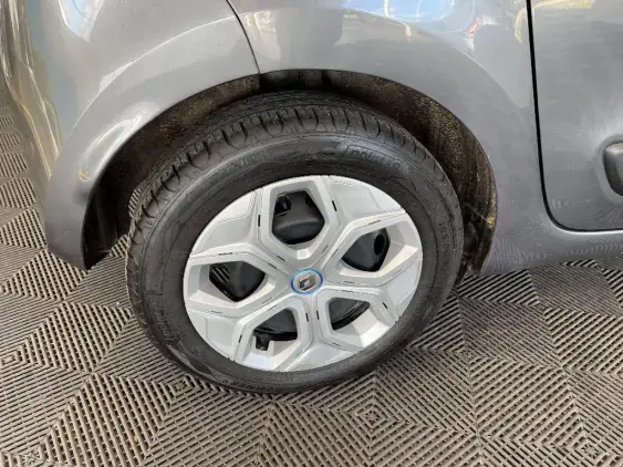 RENAULT TWINGO ELECTRIQUE III - voiture d'occasion - Photo 22