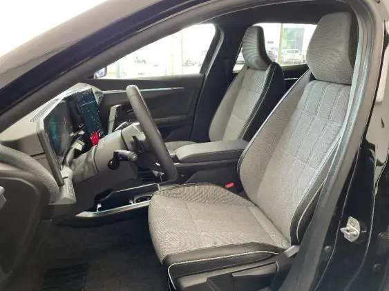 RENAULT SCENIC V ELECTRIQUE - voiture d'occasion - Photo 17