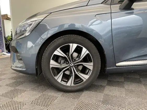 RENAULT CLIO V - voiture d'occasion - Photo 23