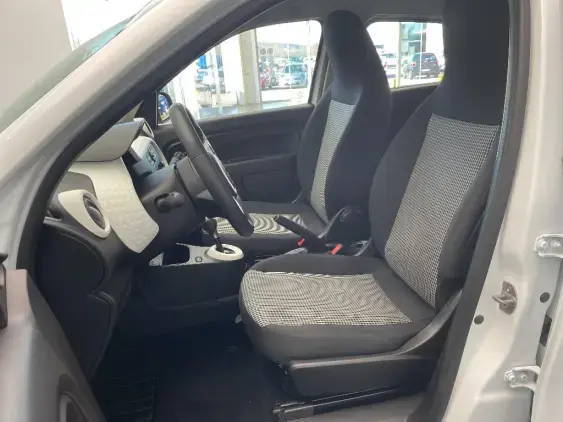 RENAULT TWINGO ELECTRIQUE III - voiture d'occasion - Photo 16