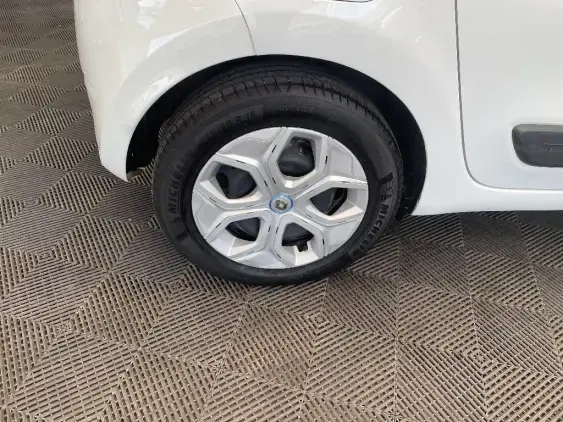 RENAULT TWINGO ELECTRIQUE III - voiture d'occasion - Photo 23