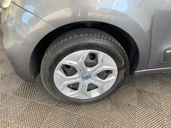 RENAULT TWINGO ELECTRIQUE III - voiture d'occasion - Photo 22